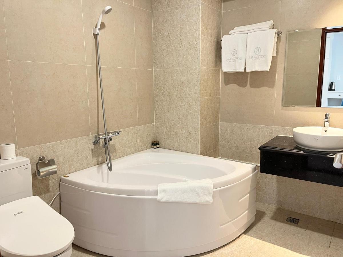 הו צ'י מין סיטי Ballantine Hotel מראה חיצוני תמונה